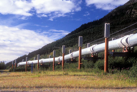 Alaska Pipeline on Richardson Highway