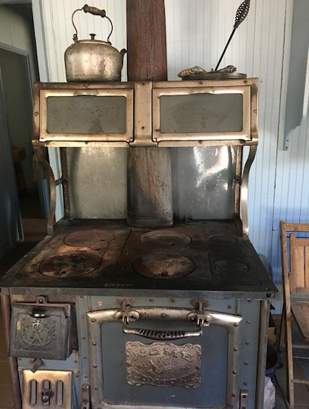 Bunkhouse cook stove 2018