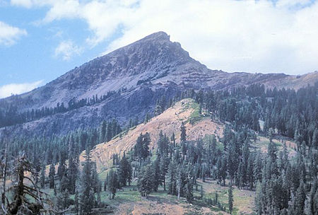 Brokeoff Mountain from road