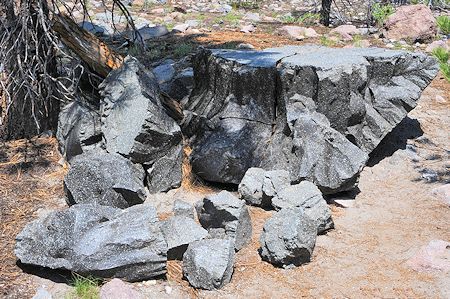 Puzzled Rocks