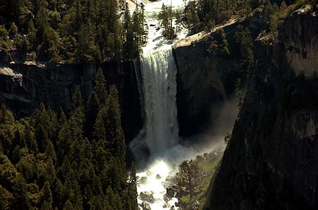 Vernal Falls from Washburn Point - Yosemite National Park - 24 Jun 2006