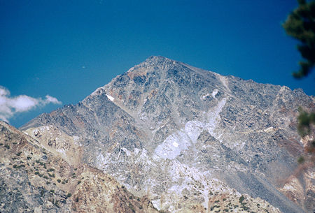 Telephoto of Mt Tom looking northeast from southwest above Horton Lake