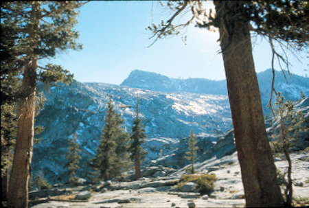 Sierra Nevada - Sequoia National Park - The crest from trail - October 1973