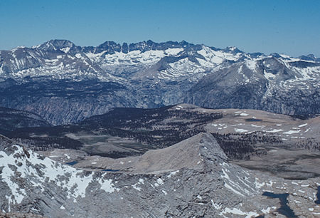 Kaweah ridge, Kaseah Basin, Big Horn Plateau from top of Trojan Peak - Jul 1971