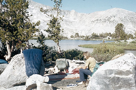 Sierra Nevada - Kings Canyon National Park - Camp in Woods Lake basin 1972