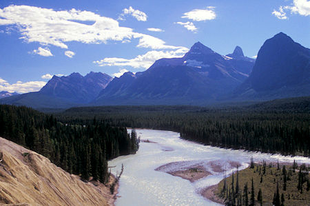 Athabasca Valley South, Icefields Parkway, Jasper National Park, Canada