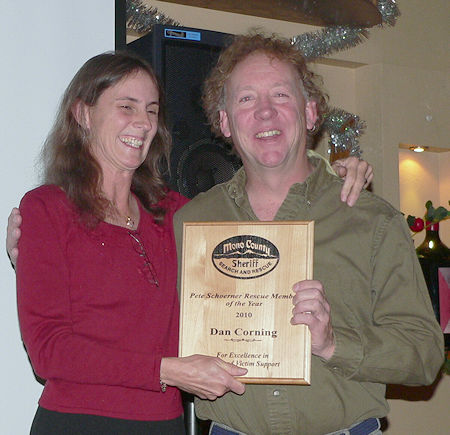 Dan Corning receiving Pete Schoerner Rescue Member Award
