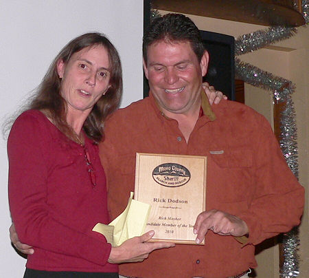 Rick Dodson receiving Rick Mosher Candidate Member Award
