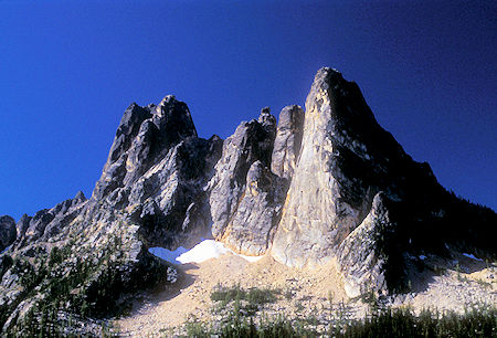 Early Winters Sphires (left) and Liberty Bell Mountain (right) from highway to Washington Pass