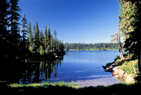 Little Twin Sisters Lake, William O. Douglas Wilderness, Washington